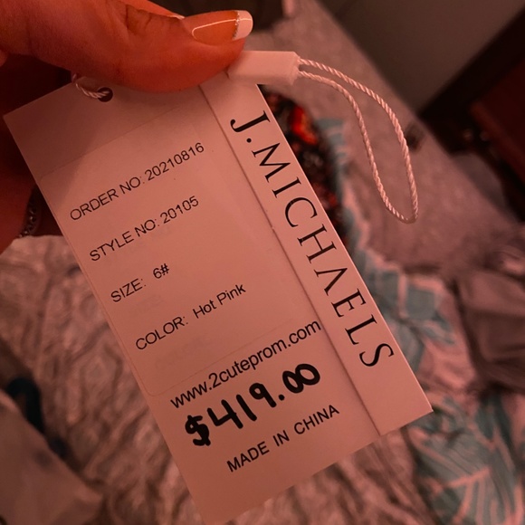 Hot Pink sequin prom dress - Picture 4 of 5